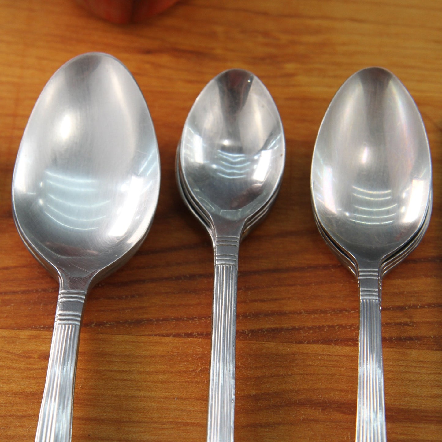Four Place Setting Farberware Heron SS  Glossy w/Shrimp Butter Sugar Serving Set