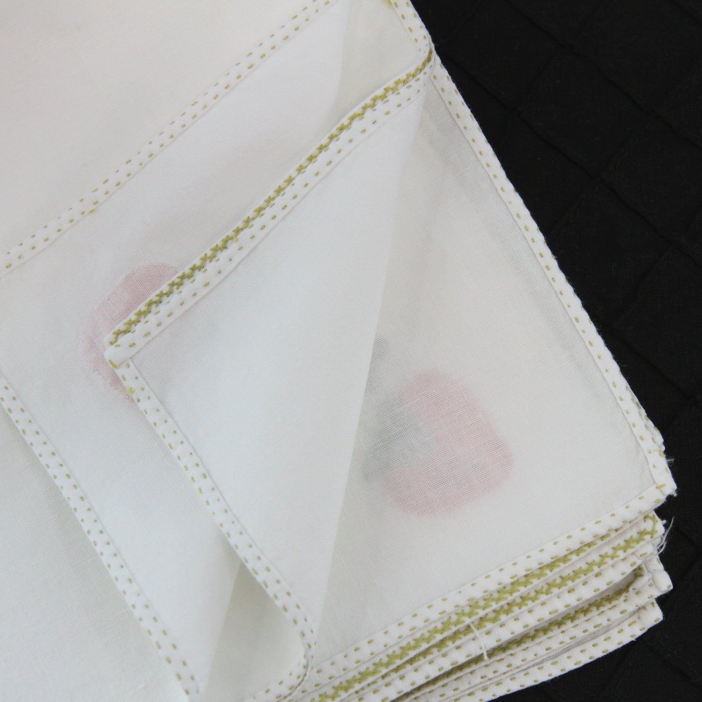 Set 6 Vintage Strawberry Applique Linen Napkins Green Hemmed Edge 15" Square