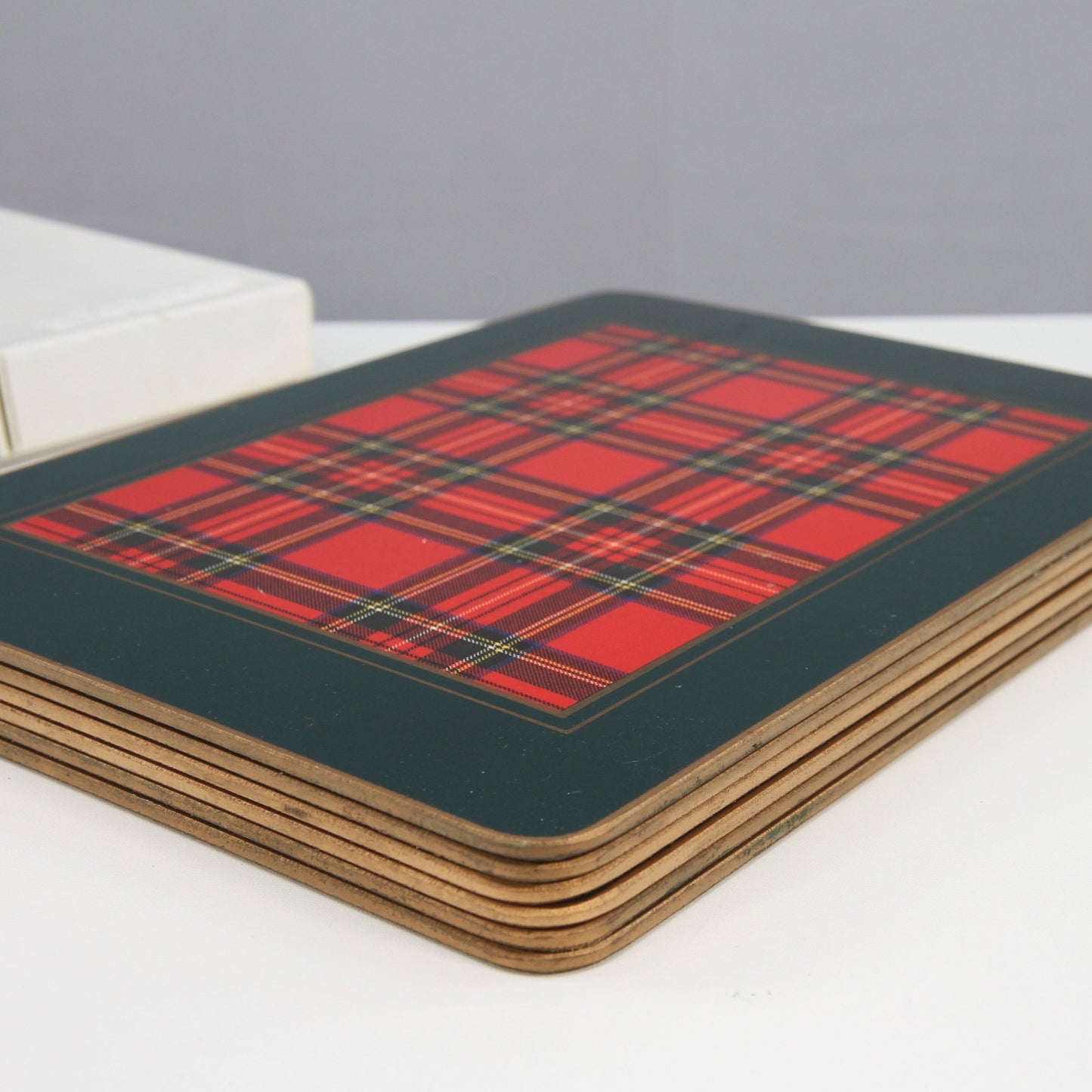 Manor Craft 6 Place Royal Stewart Tartan Plaid Place Mats Vinyl Tops Cork Backs