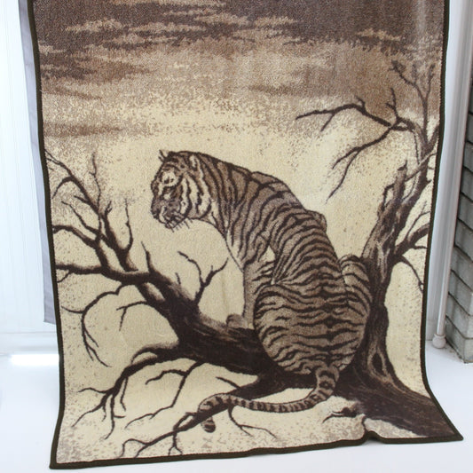 Vintage Unbranded Tiger In A Tree Hi Pile Acrylic Blanket Throw  52"W X 82"L