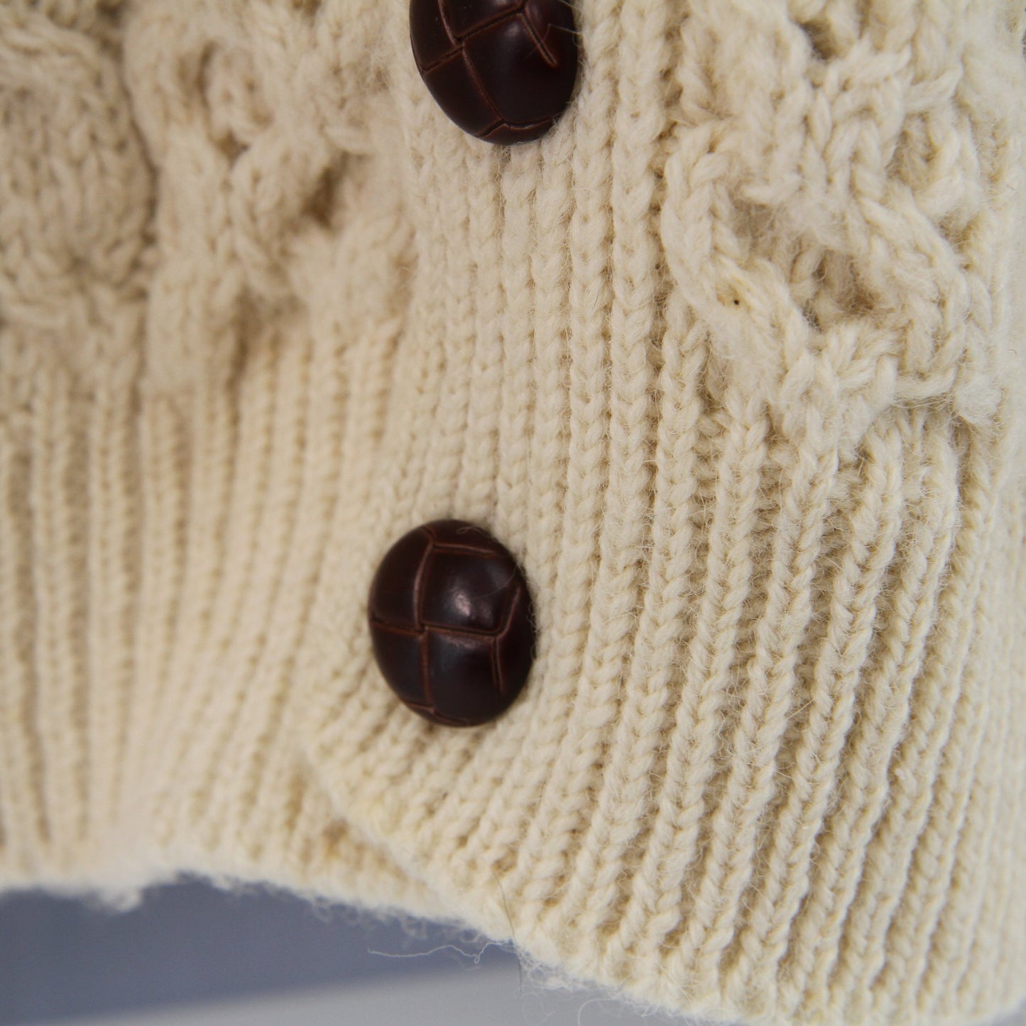Vintage Orvis Mens Fisherman Aran Wool Knit Cadigan Sweater Ireland 4 Button