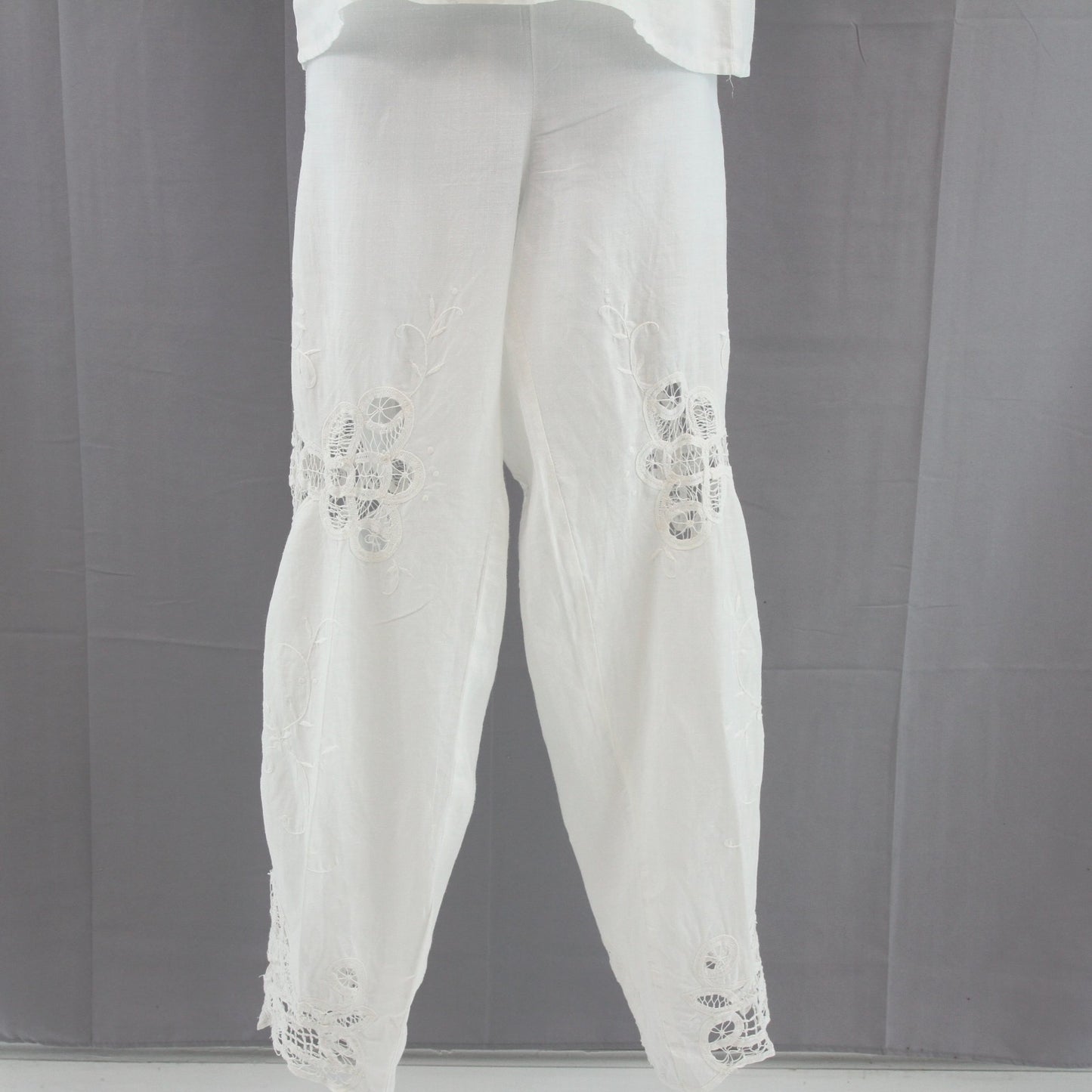 White Linen Womens Pant Suite, Matching Separates, Battenberg Lace