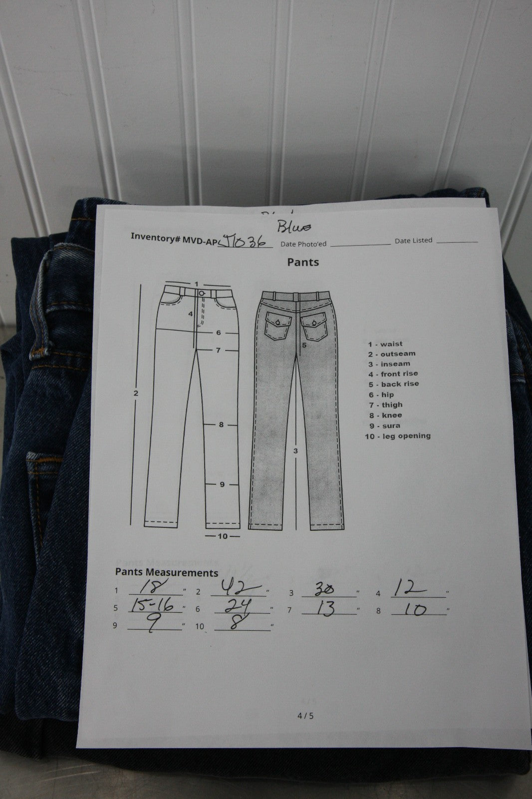 Levi Mens 550 Jeans 38 X 32  Two Pairs One Black, One Blue