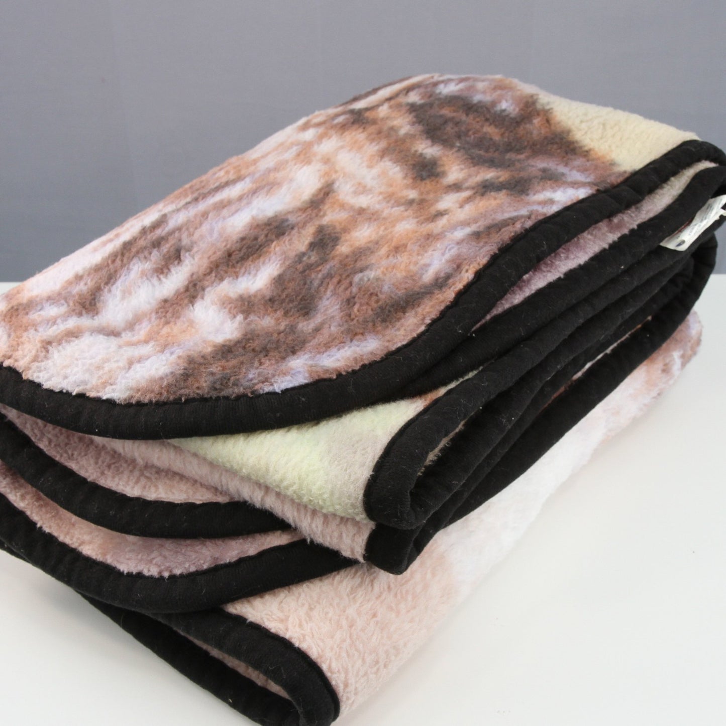Northwestern Company Russell Cobane Barred Owl Polyester Plush Throw 61"W X 48"L
