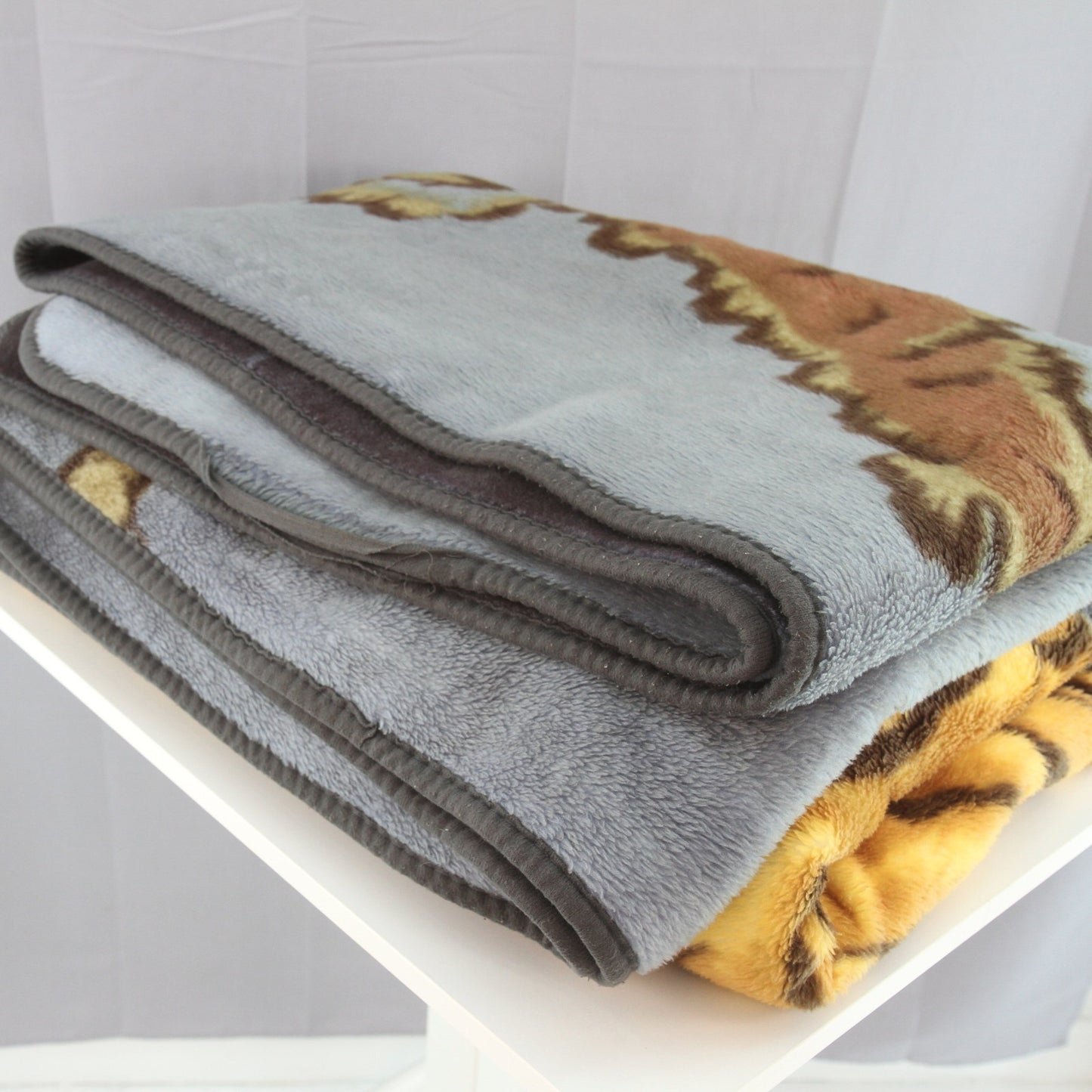 Unbranded Thick Heavy 6.95LB Tiger Plush Blanket 72W X 92L Full