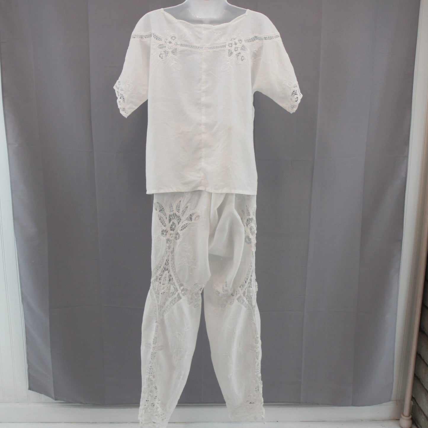 White Linen Womens Pant Suite, Matching Separates, Battenberg Lace