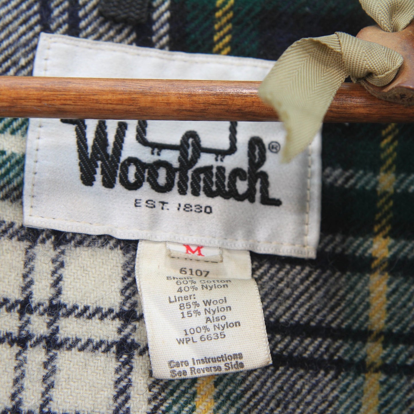 Vintage Woolrich Spruce Barn Chore Jacket 6107 Medium Hooded Zipper Snaps