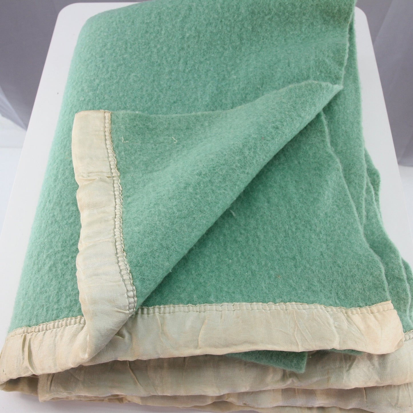 Vintage Chatham Wool Blanket Solid Green 56W X 68L