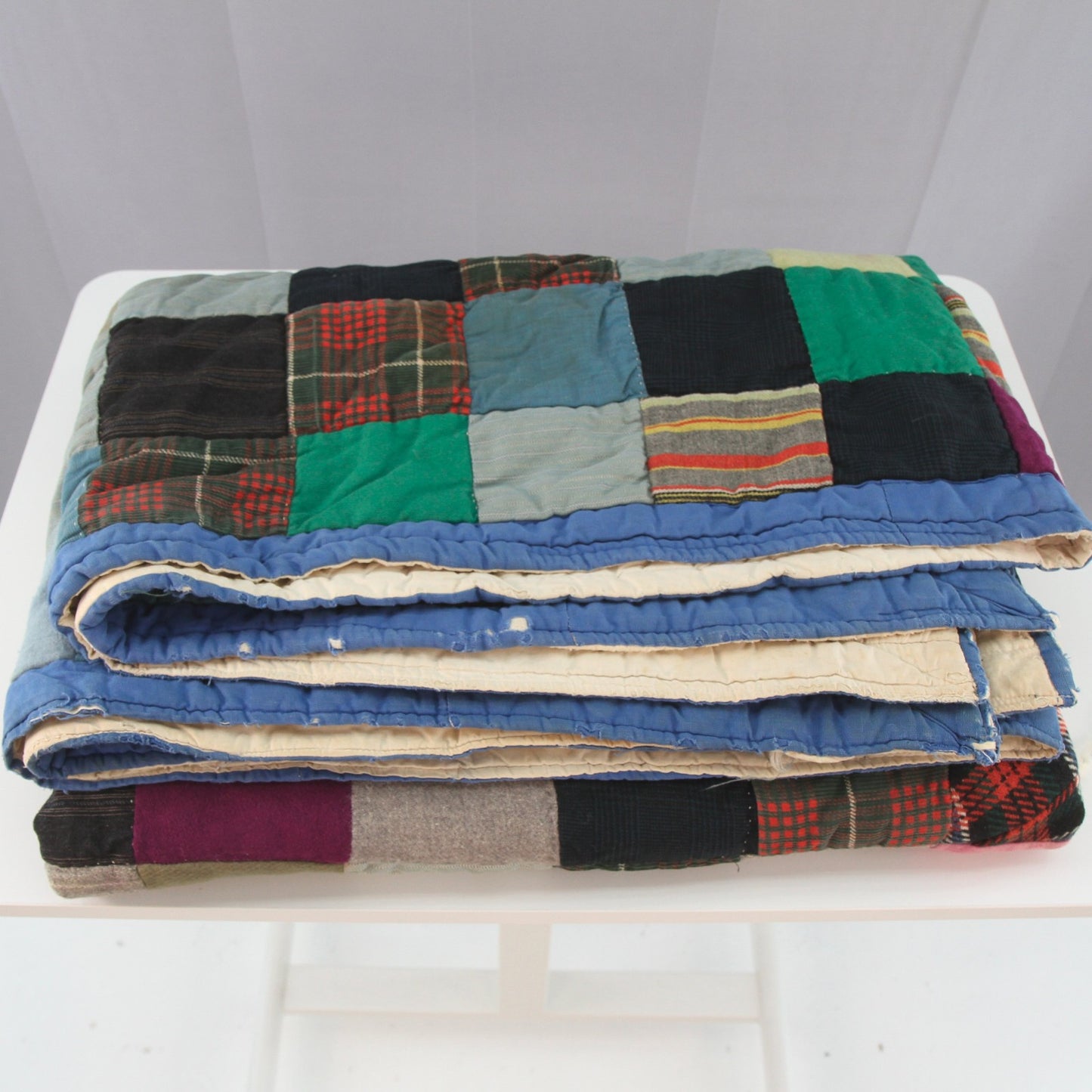 Vintage Hand Sewn Quilt Bed Cover Heavy 5.65LB 56W X 76L