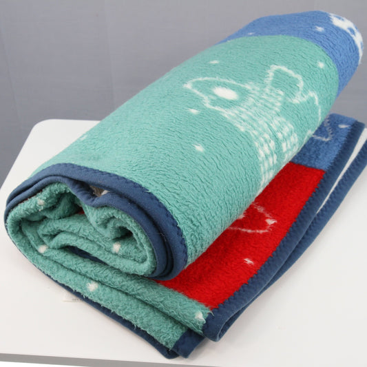 Vintage CrownCraft Yuteks Vukovar Acrylic Blanket Throw Polar Bears  60"W X 80"L