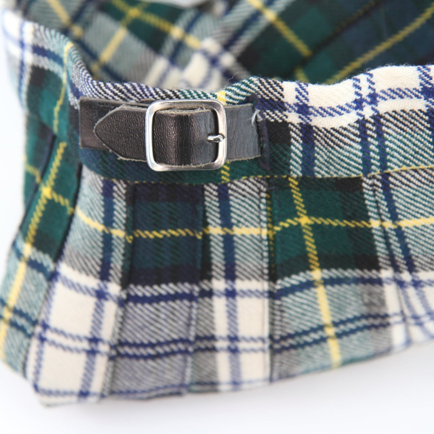 Laird-Portch Gordan Tartan Plaid Skirt Pleated Flat Front Leather Belt Waist 24"