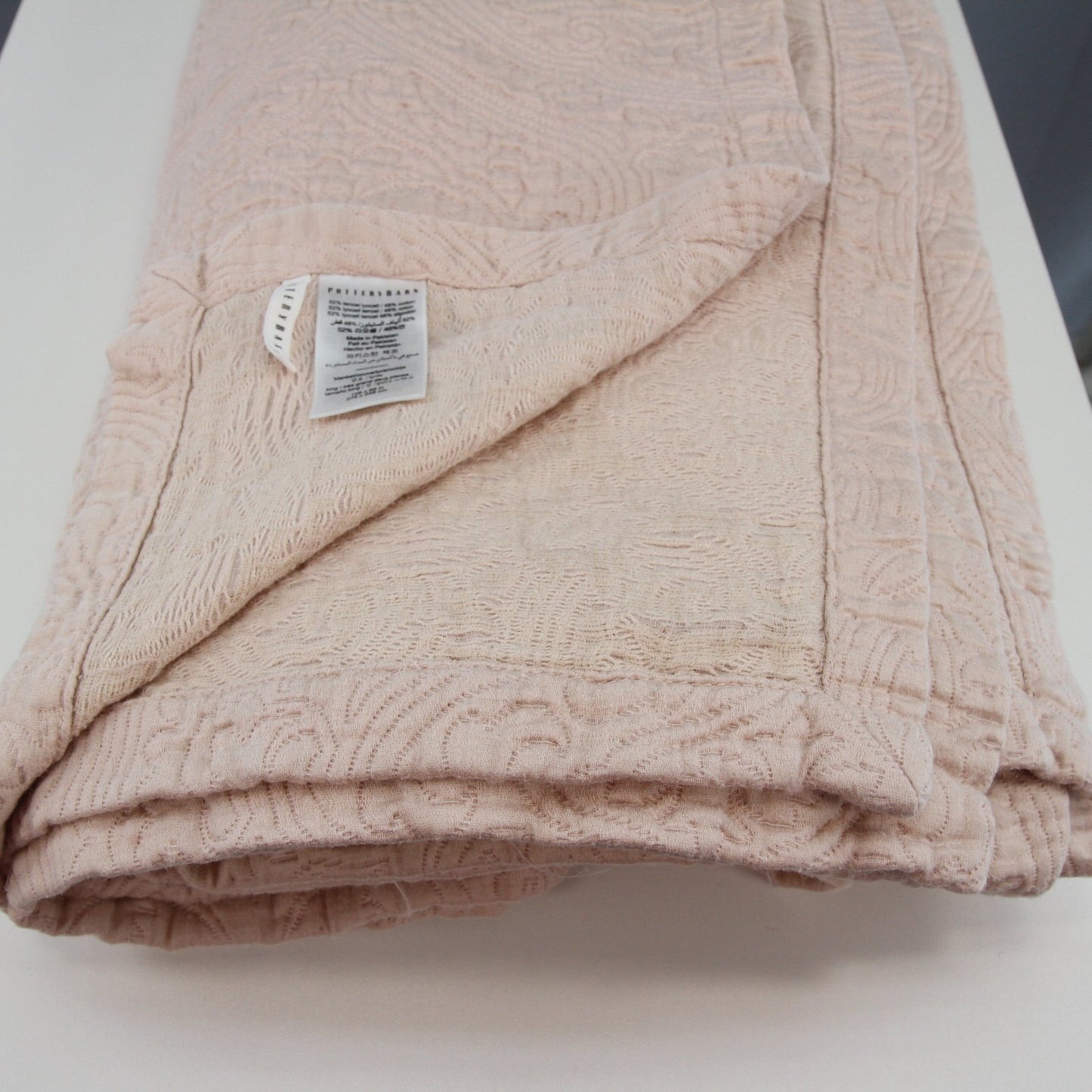 Pottery Barn Blush Pink Quilted Bedspread Pakistan  108 X 98 King
