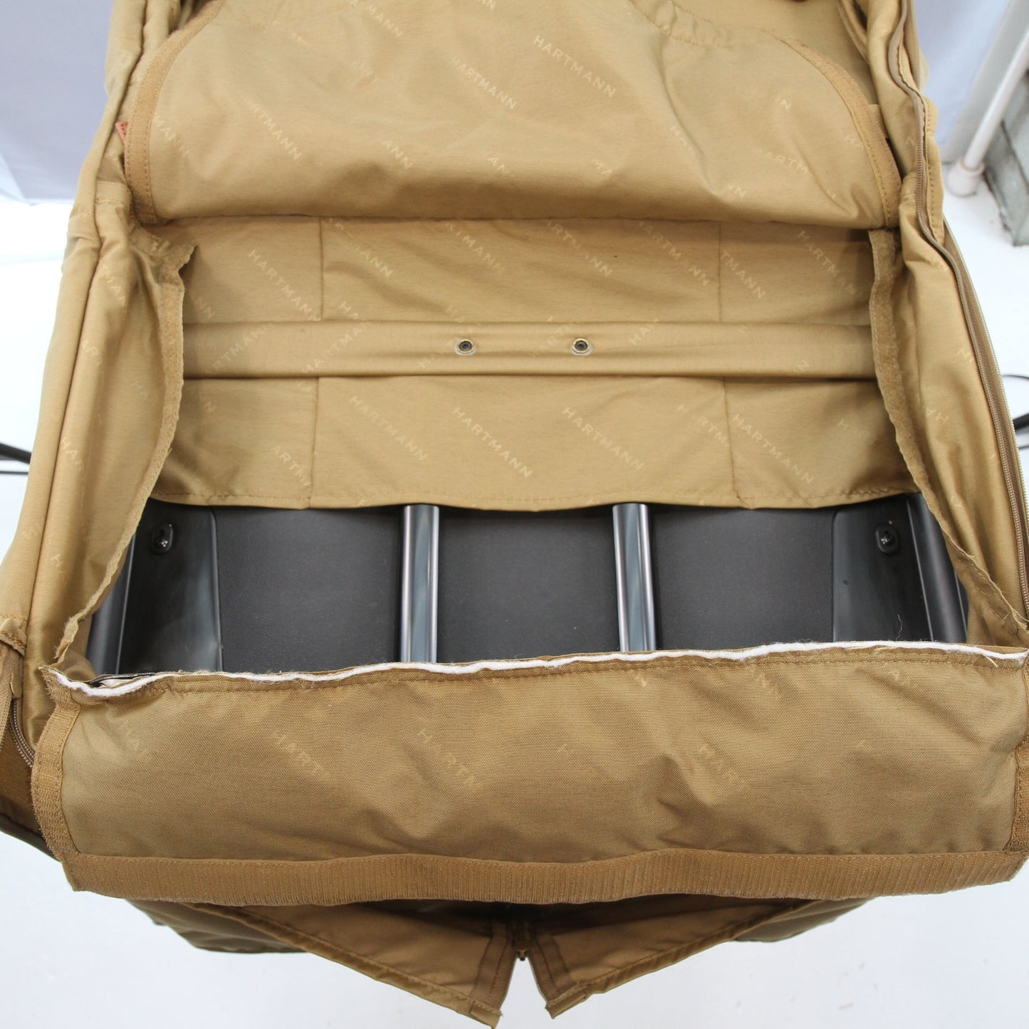 Hartmann Nylon Rolling Suitcase w/Insert 22 X 18 X 10 (50") Needs One Wheel