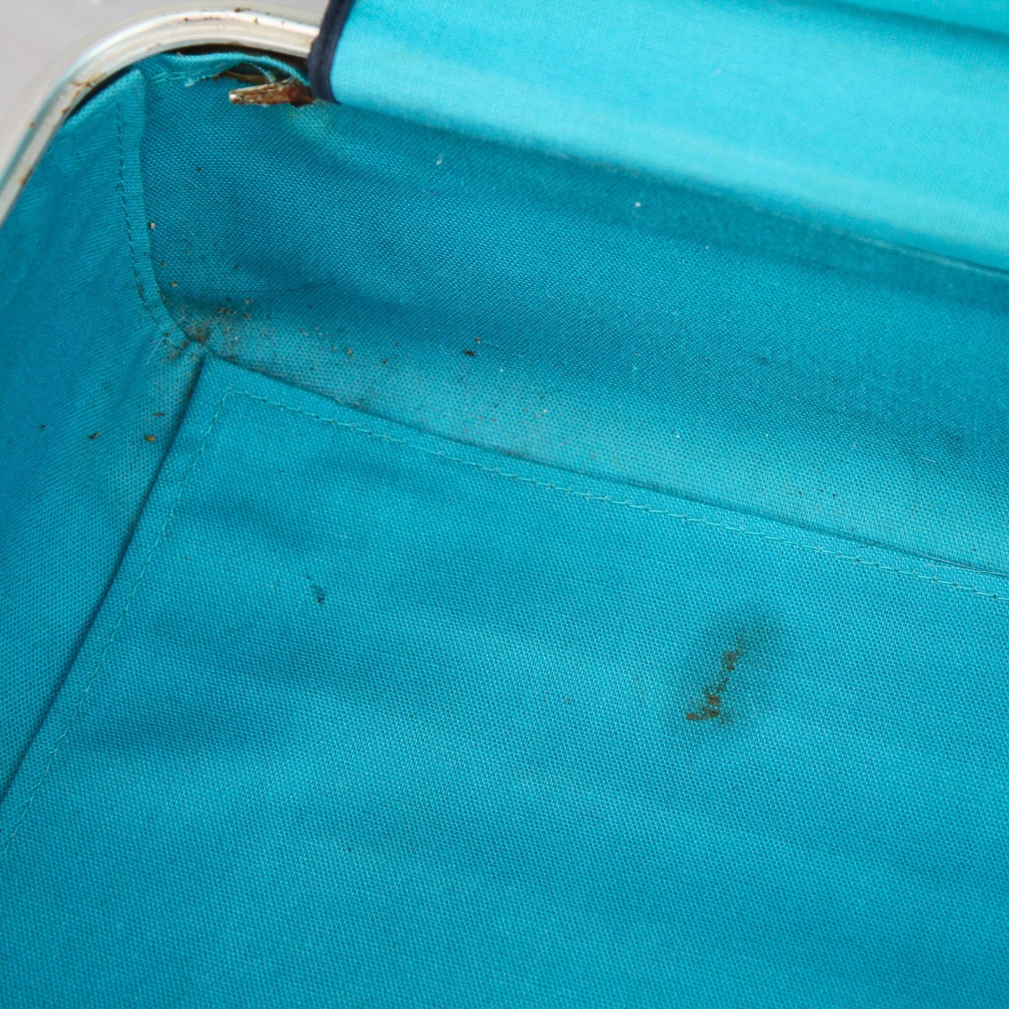 Vintage Halliburton Zero Small Suitcase Exterior approx. 21 x 13 7