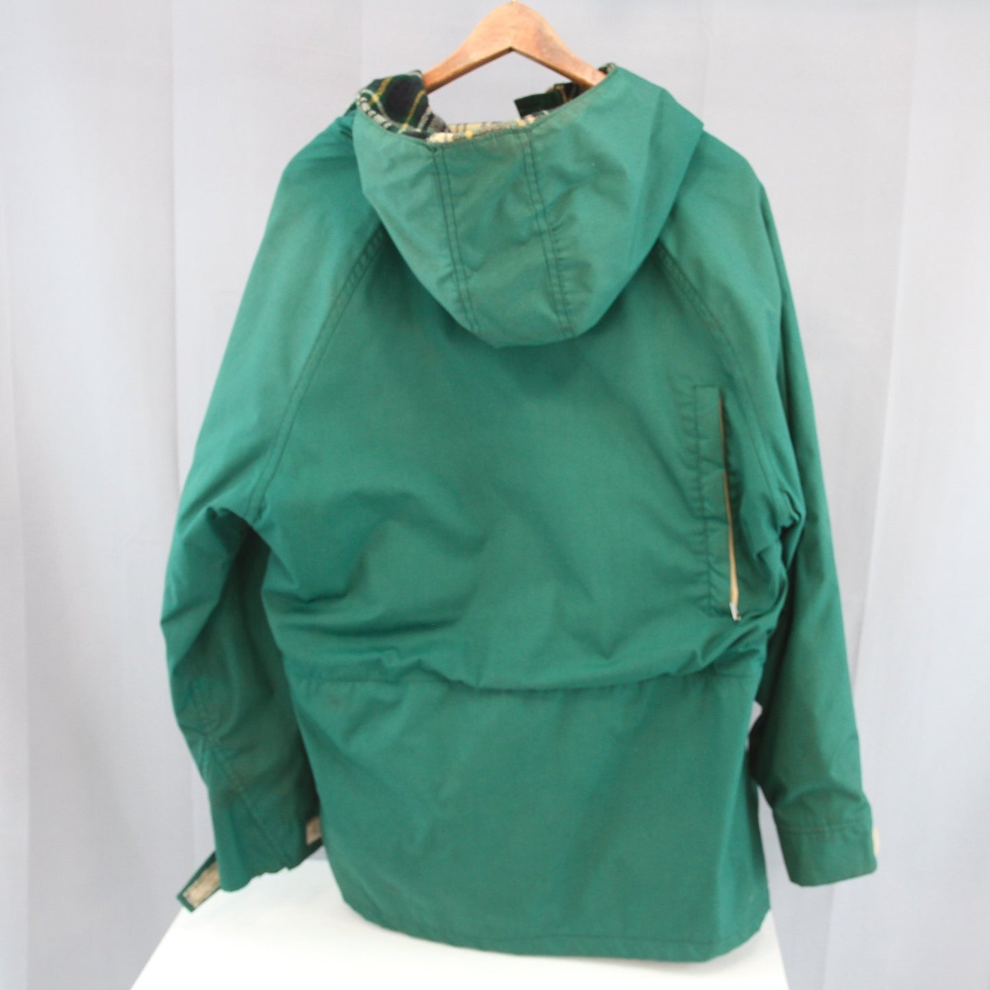 Vintage Woolrich Spruce Barn Chore Jacket 6107 Medium Hooded Zipper Snaps
