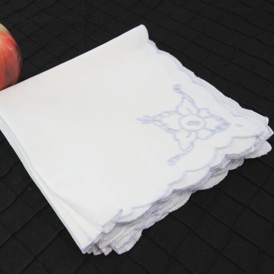 Set 8 White Linen Cloth Napkins Blue Design Corner Scallop Edge 16" Square