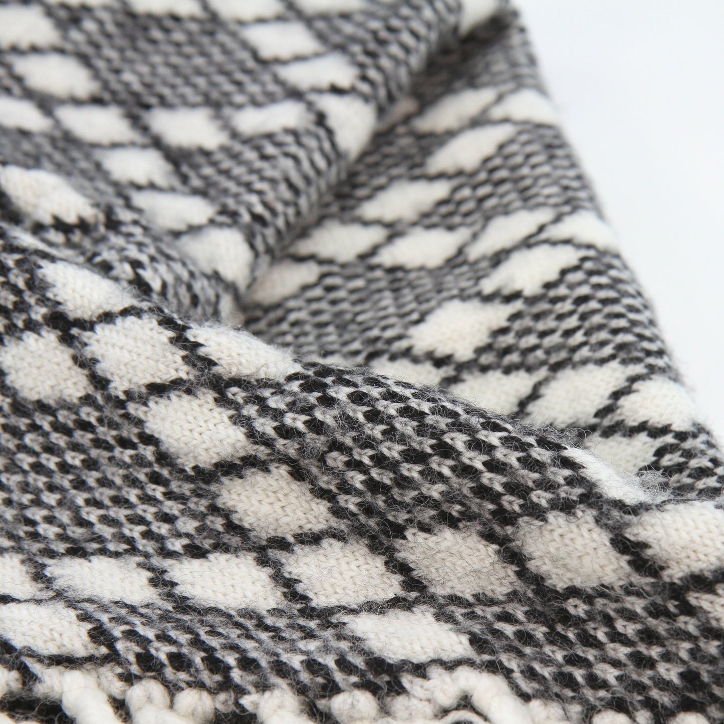 Herrgard-Stick Wool Cape Wrap Hand Knit Fringed Black White Sweden 76"