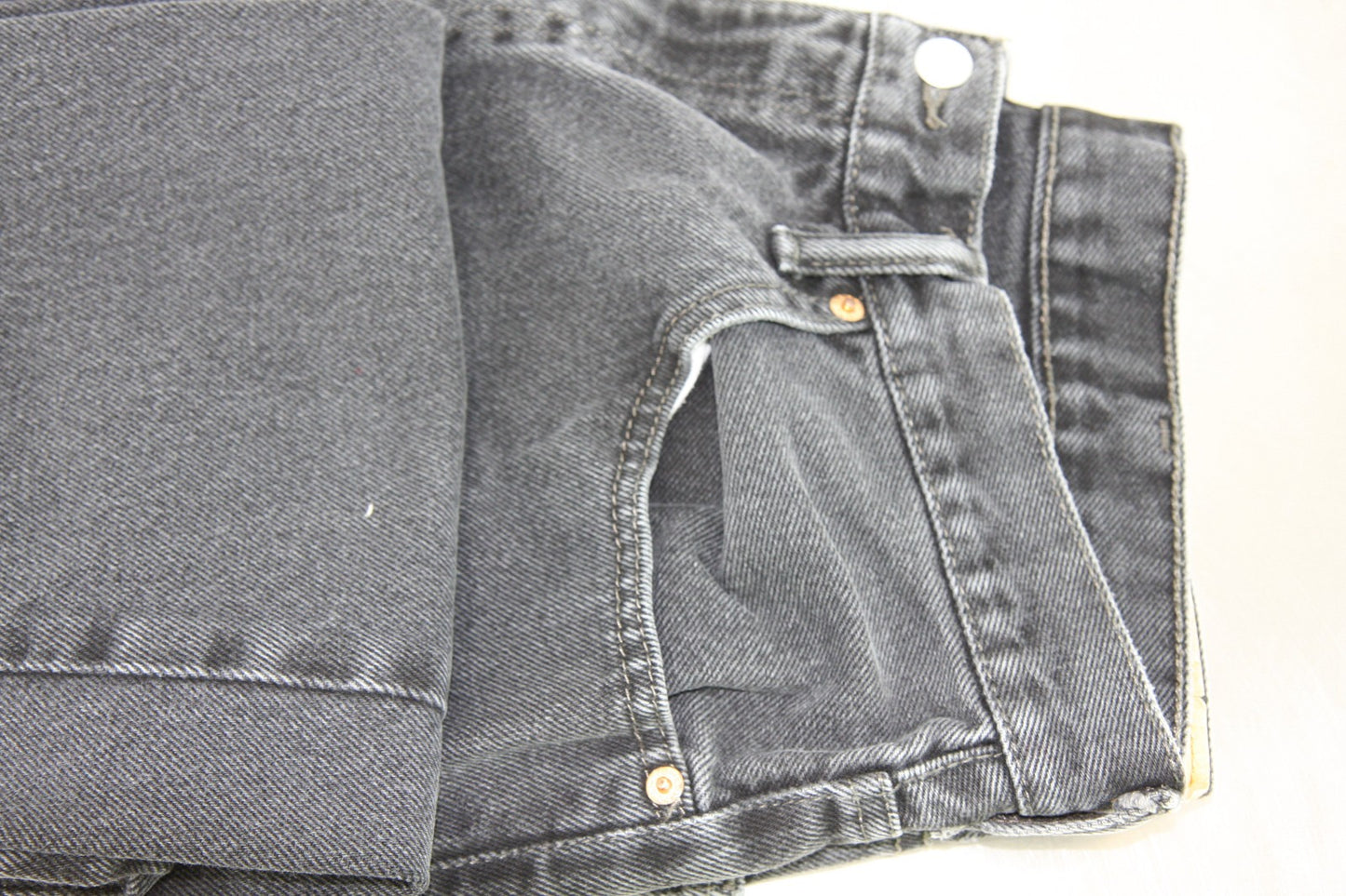 Levi Jeans Mens Black 550 38x34