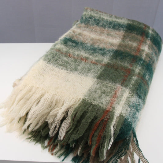 Spean Bridge Woollen Mills Wool Blend Throw Afghan 47"W X 64"L
