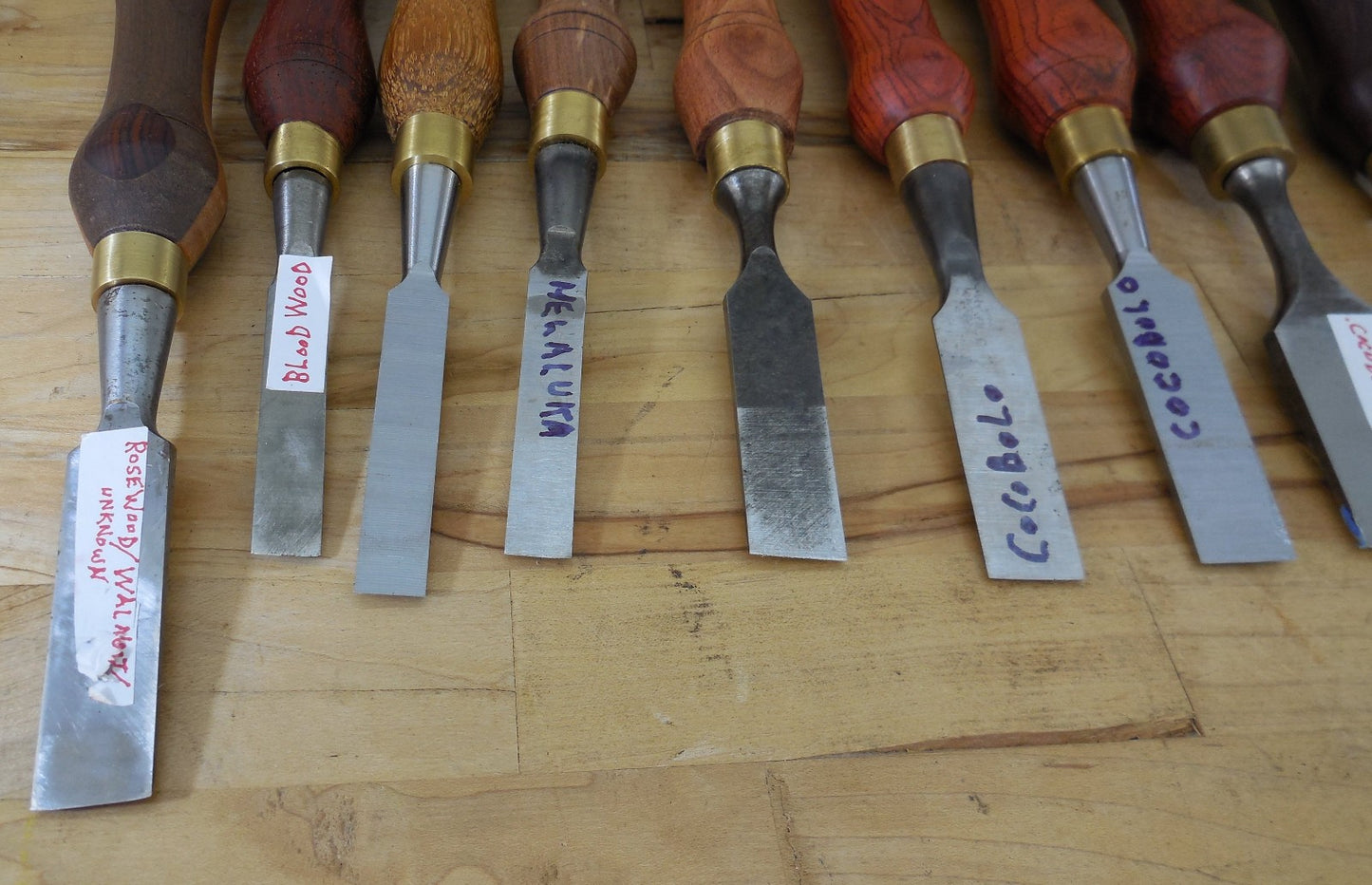 Estate 30 Vtg. Lot Tang Wood Chisels Bench With Custom Steve Wus Wood Handles