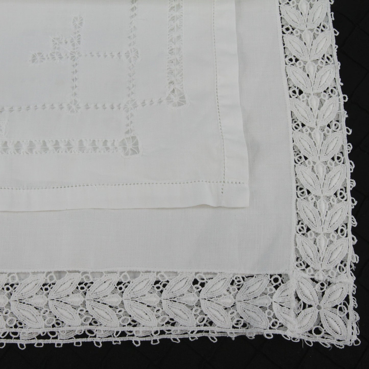 Pair of Vintage White Linen Table Runners Cutwork Lace