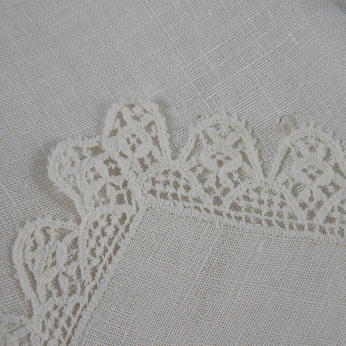Set of 3 Vintage Cloth Table Runners Embroidered MCM Special