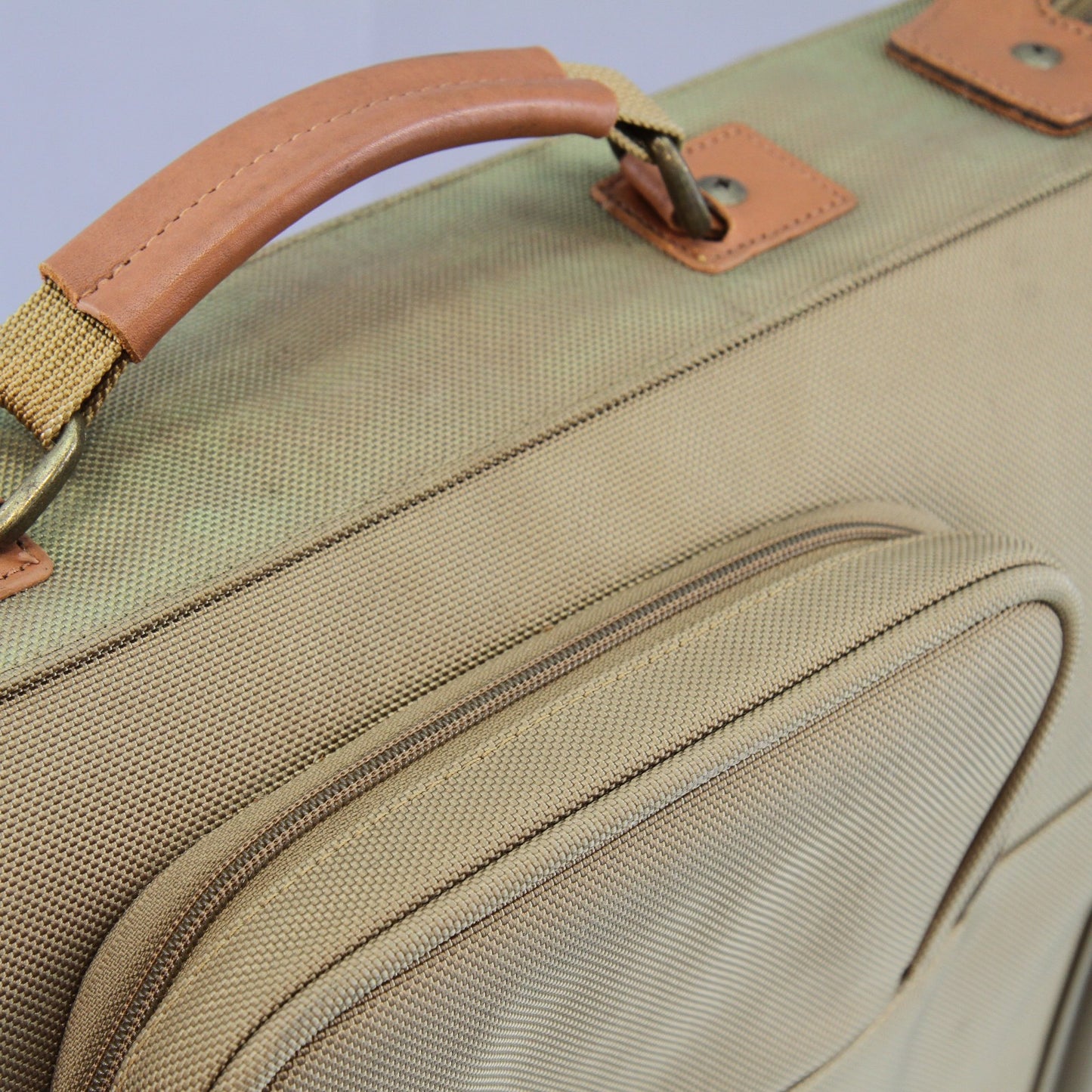 Hartmann Nylon Rolling Suitcase w/Insert 22 X 18 X 10 (50") Needs One Wheel