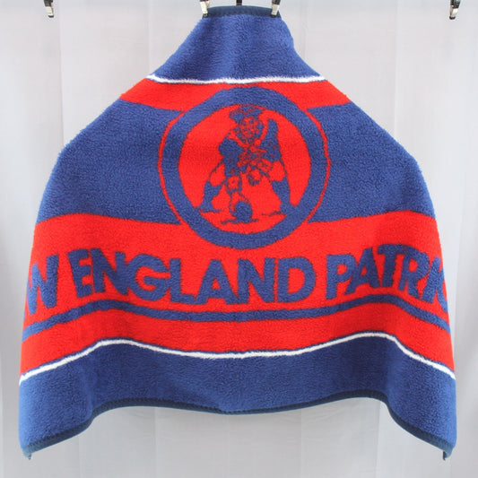 Vintage Ryltex New England Patriots Acrylic Plush Zipped Ponco Cape 60 X 38
