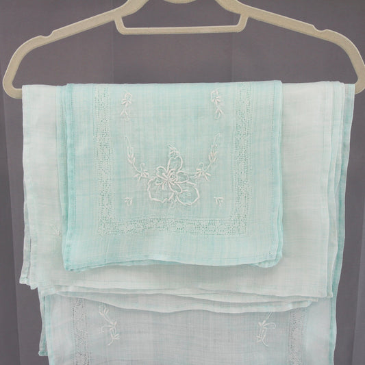 Vintage Embroidered Table Collection Lot Aqua Runner Napkins Placemats 11 Pieces