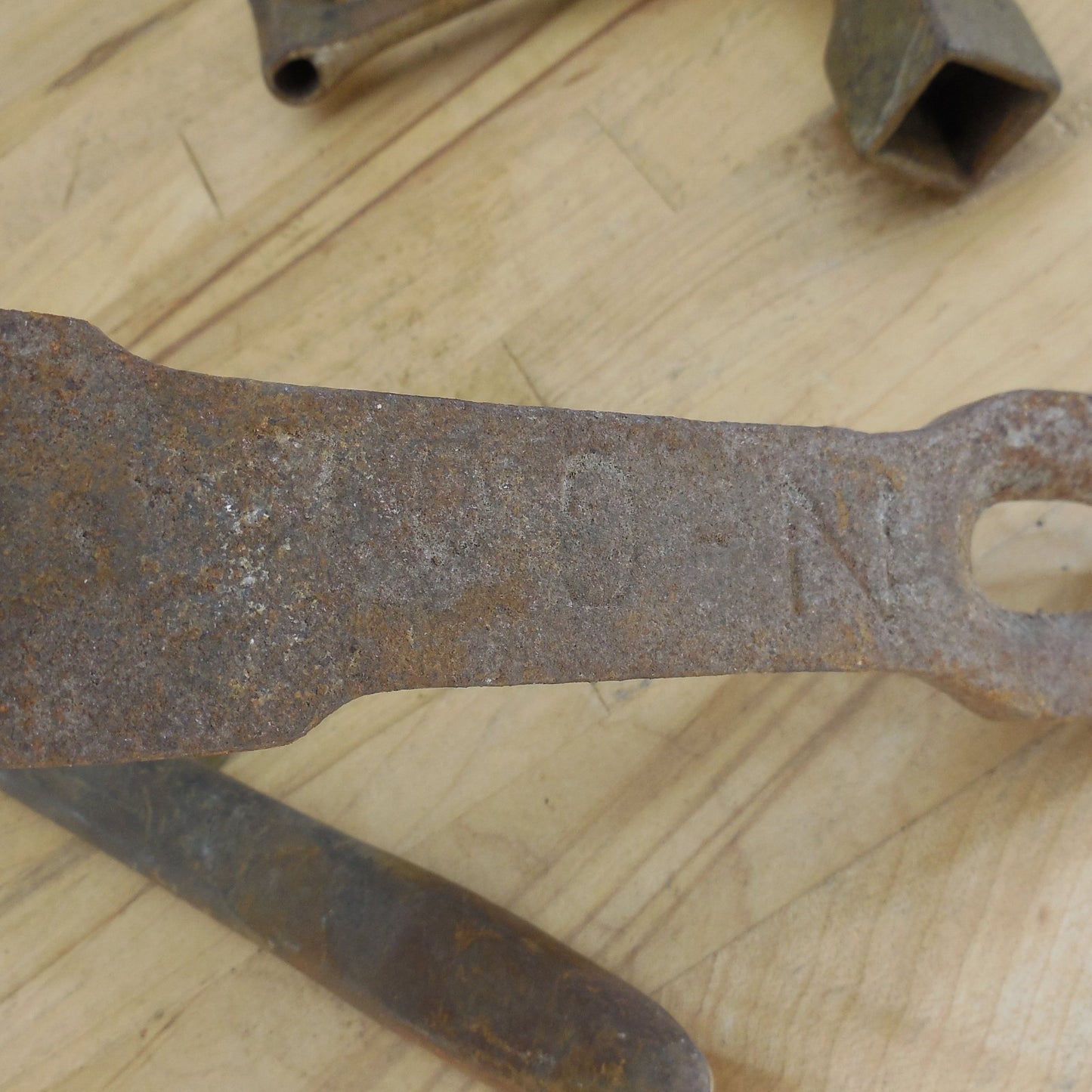 Antique Favorite 416 Base Burner Stove Parts - 3 Tools Ash Shaker Crank Handle