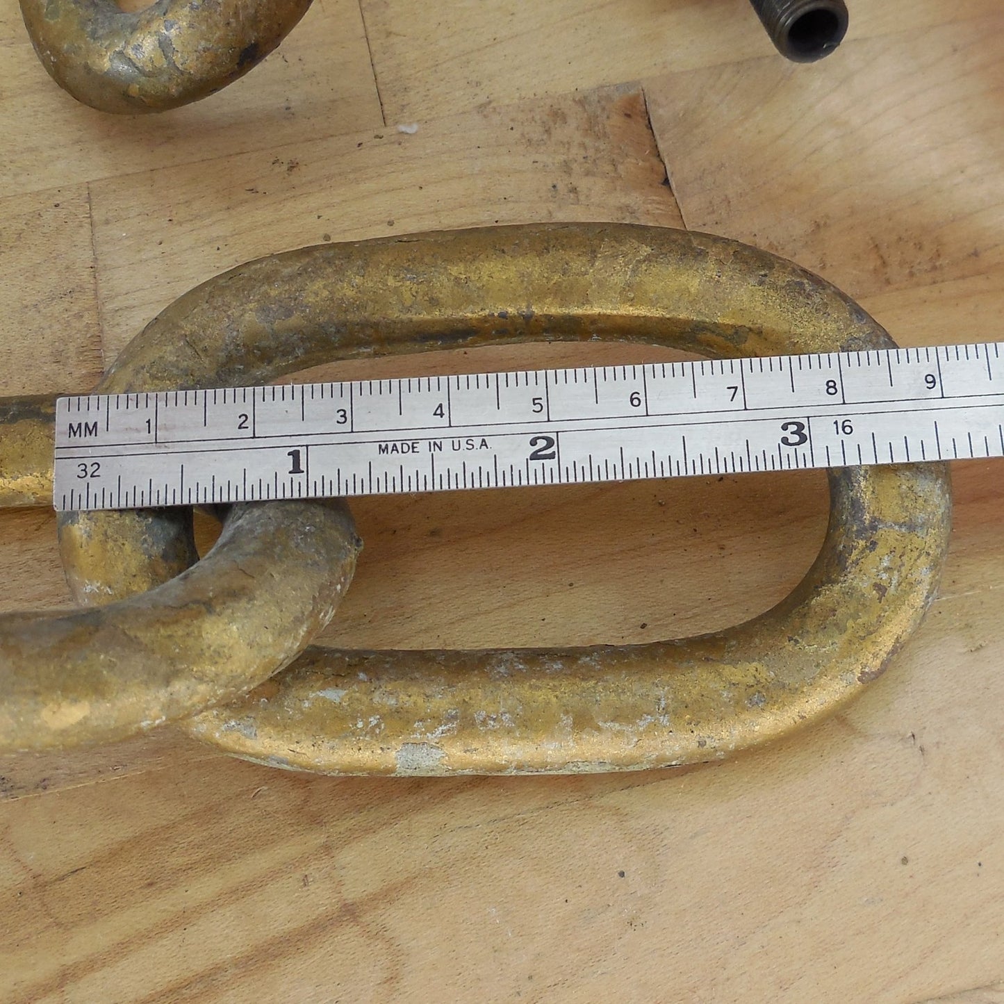 Antique Gold tone Cast Iron 1/2" Chandelier 5 Link Chain 2.25" x 3.75" Heavy