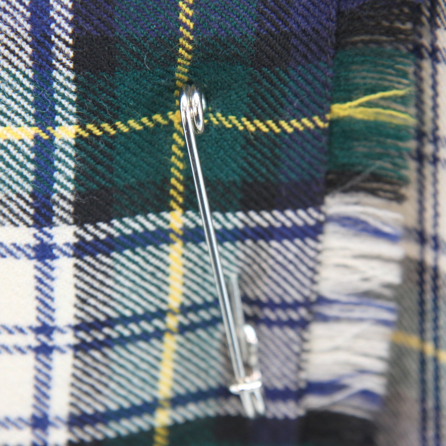 Laird-Portch Gordan Tartan Plaid Skirt Pleated Flat Front Leather Belt Waist 24"