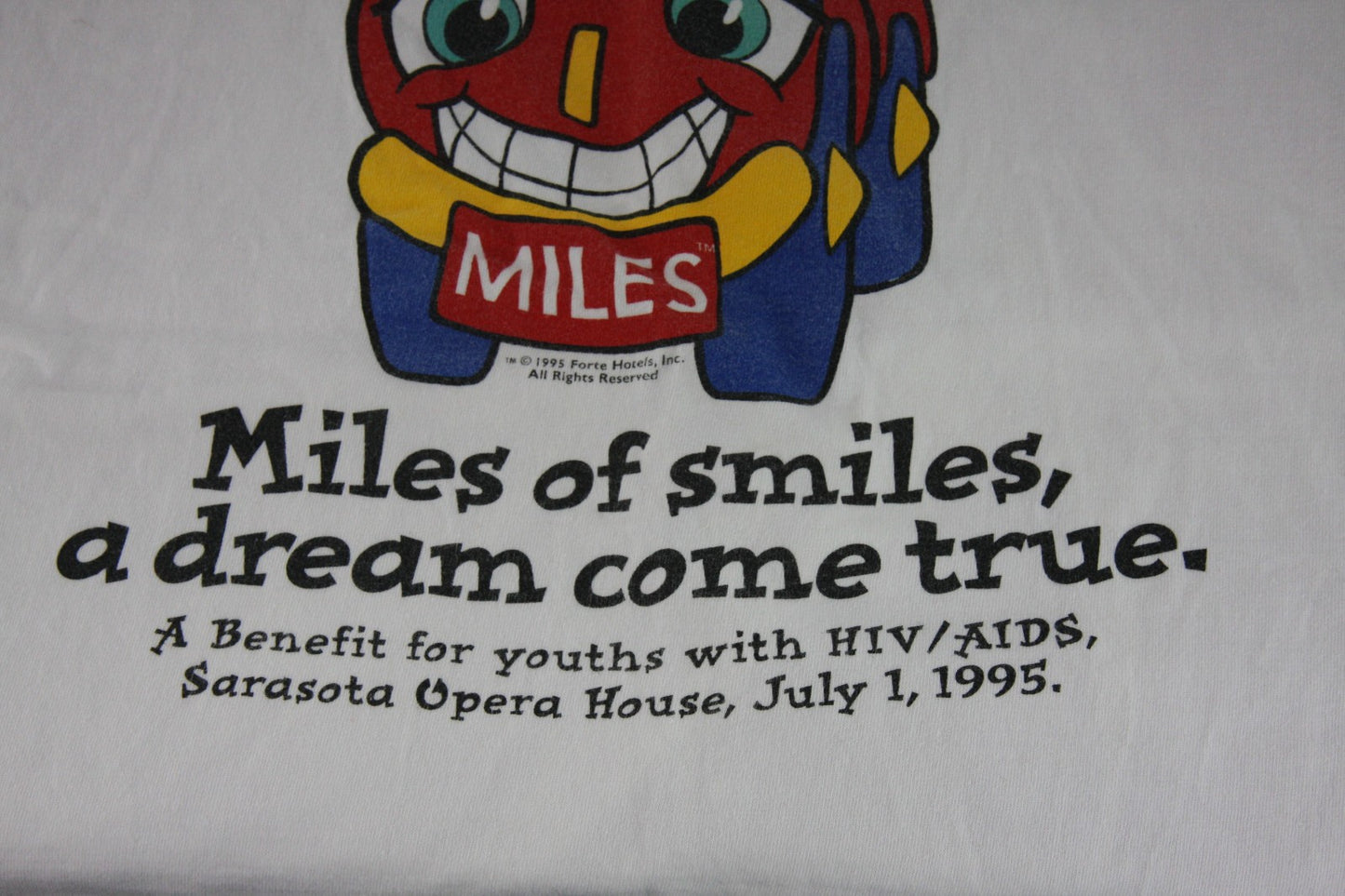 Vintage Tee Shirt Sarasota Opera House Miles of Smiles HIV/AIDS Thriftlodge 1995