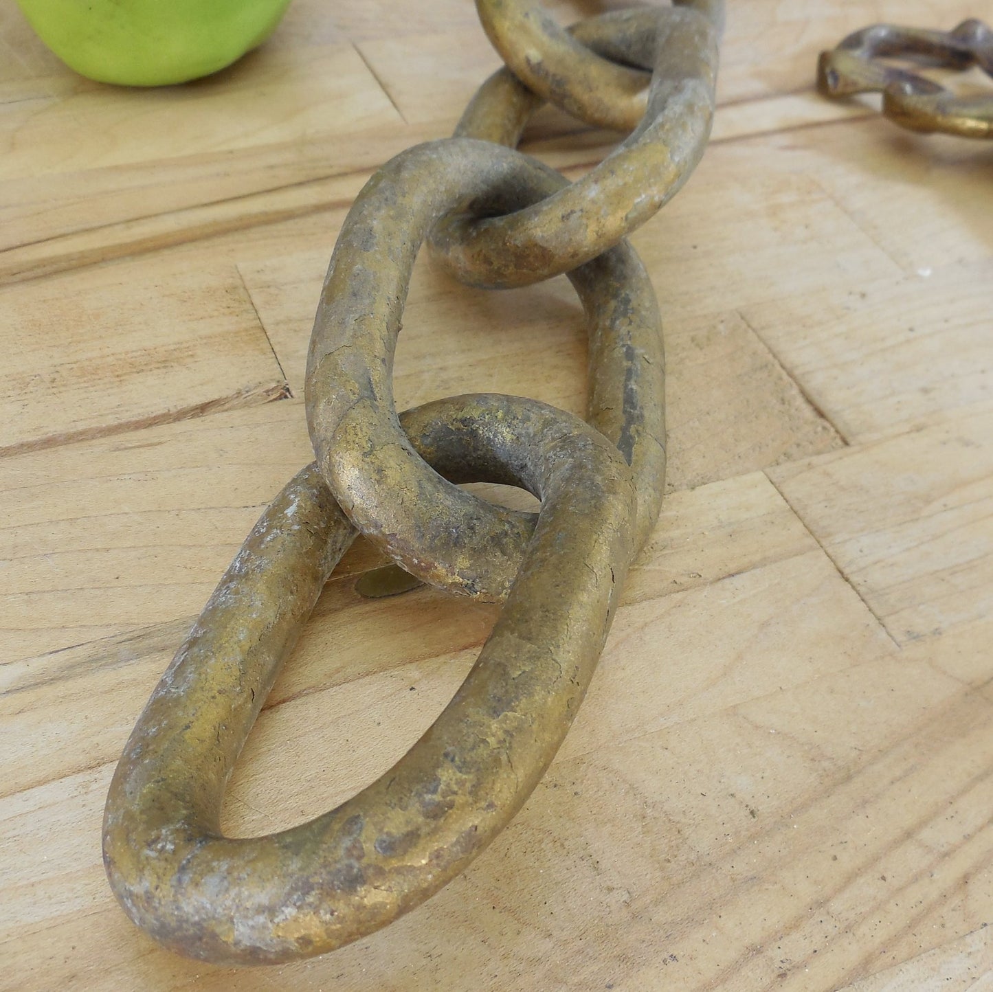 Antique Gold tone Cast Iron 1/2" Chandelier 5 Link Chain 2.25" x 3.75" Heavy