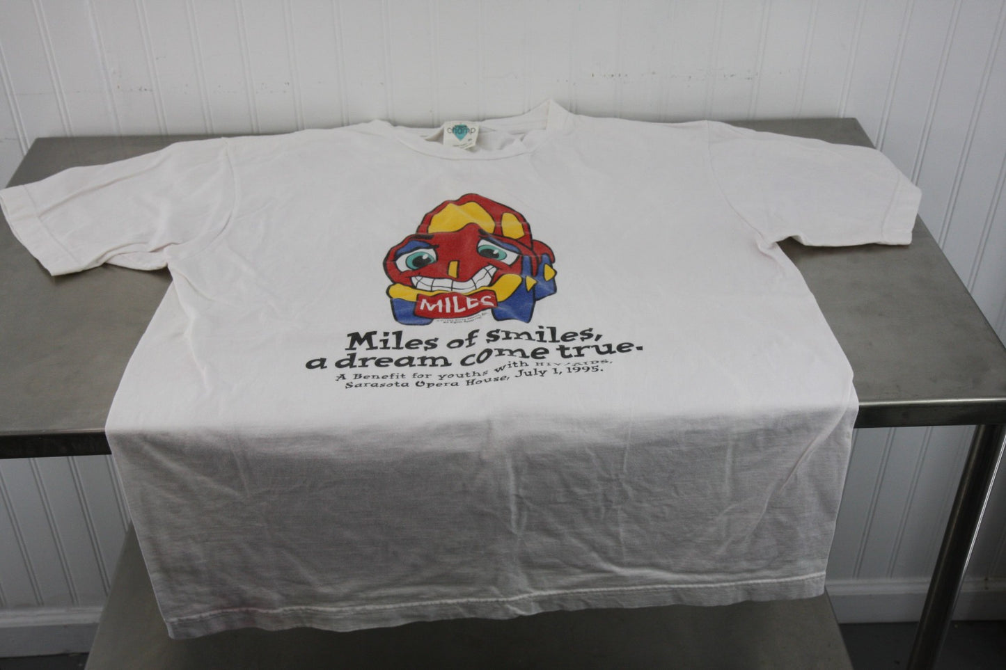 Vintage Tee Shirt Sarasota Opera House Miles of Smiles HIV/AIDS Thriftlodge 1995