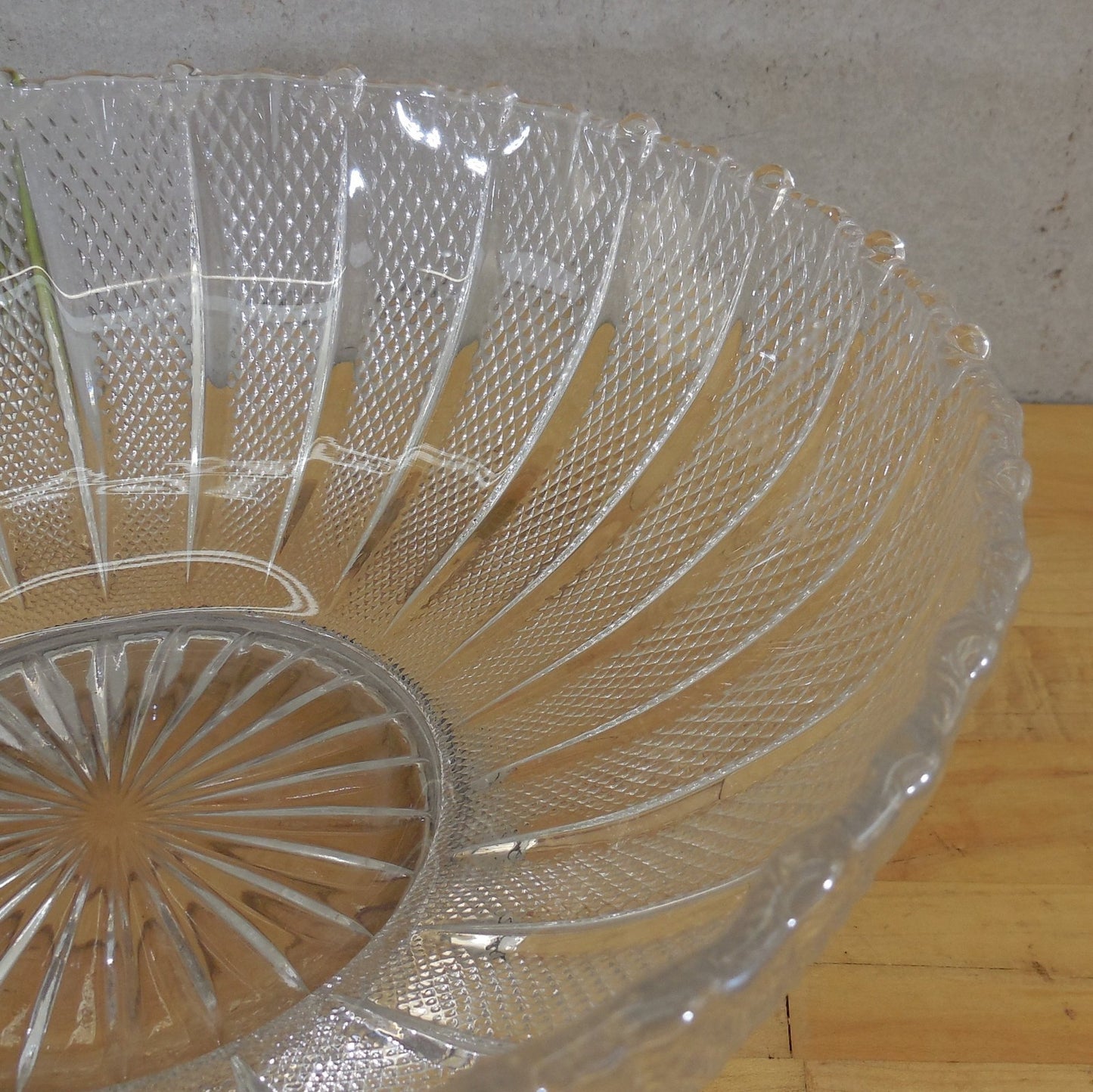 Vintage Kirk & Son Sterling Silver Base 11" Serving Bowl Diamond Point 34