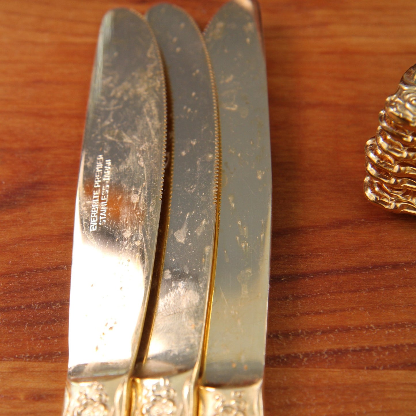 Six Place Settings Everbrite ENS28 Flatware In Gold Plate Japan