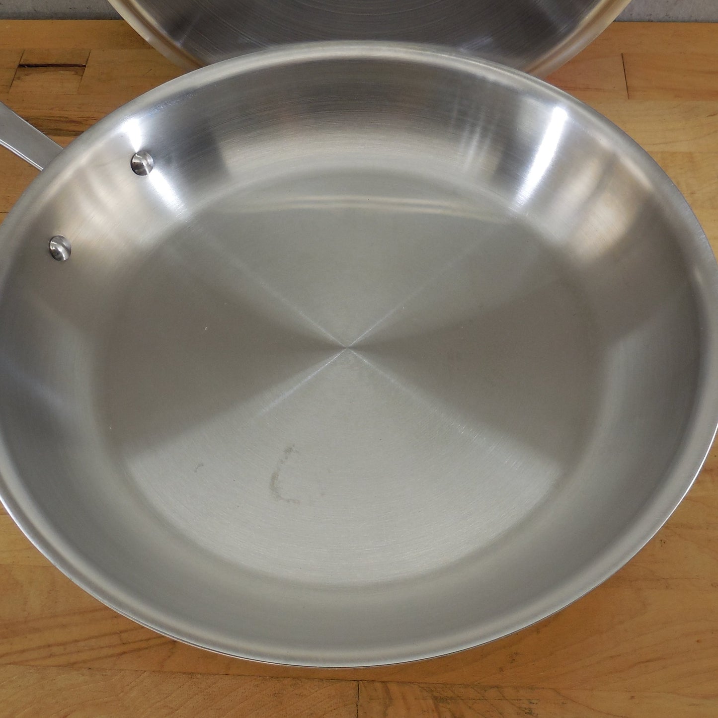 All-Clad USA D3 Stainless Tri-Ply 12" Fry Pan Skillet Lid Cleaned Polished