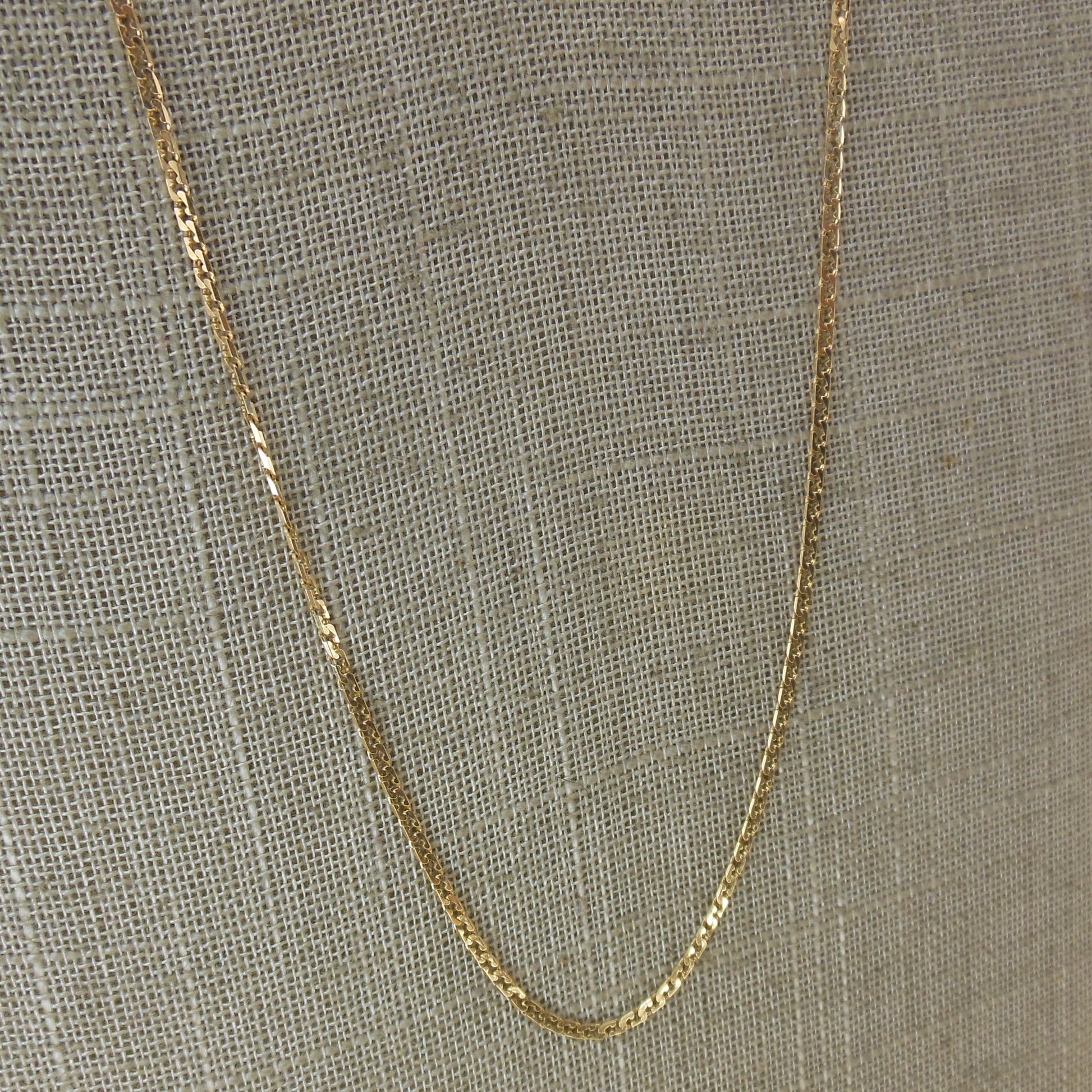 Italy Unbranded 14K Yellow Gold Chain Necklace 21" 2mm 4.9 Gr. Estate