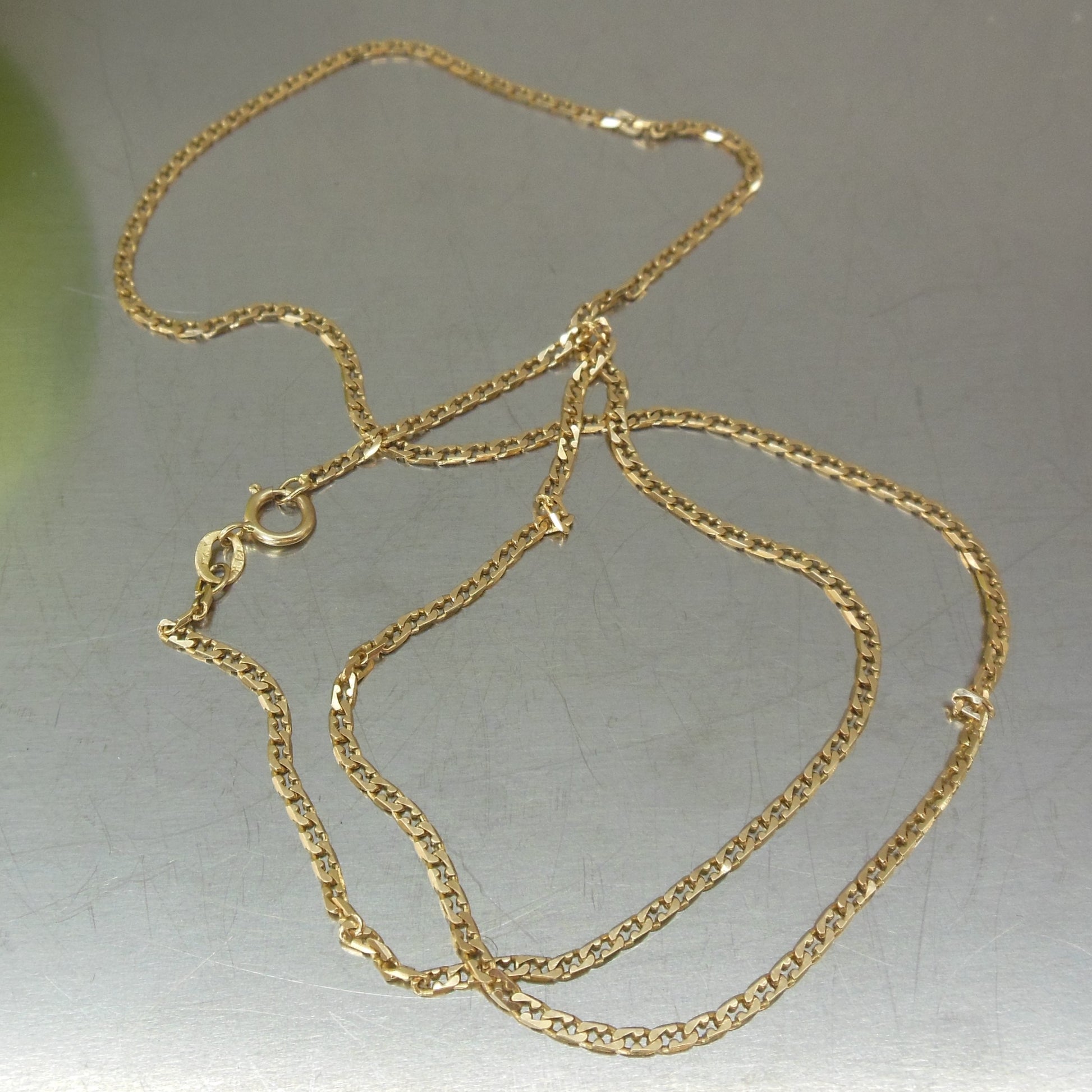 Italy Unbranded 14K Yellow Gold Chain Necklace 21" 2mm 4.9 Gr. Used