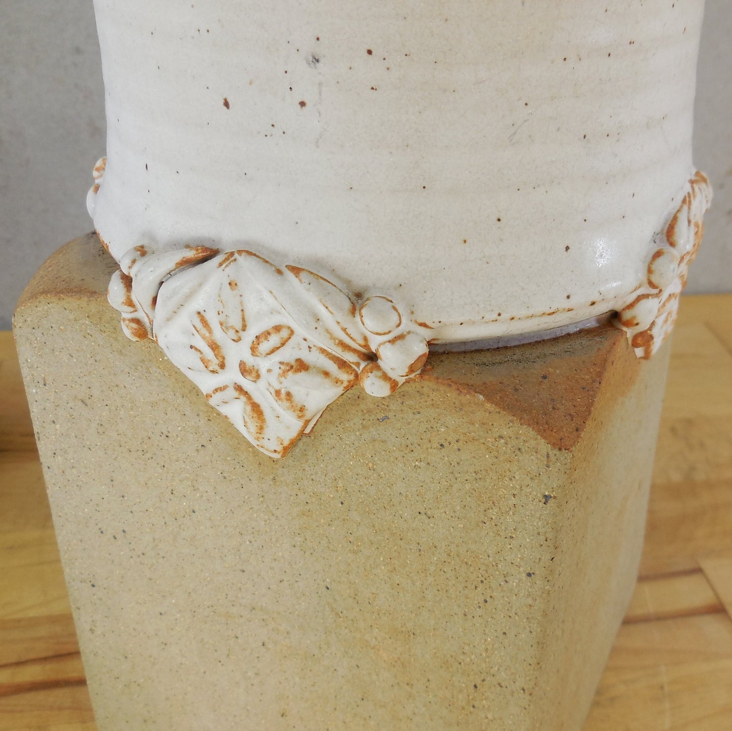 Aleen Gottlob 1980's Pottery Vase Round To Square Tan White 8.5"