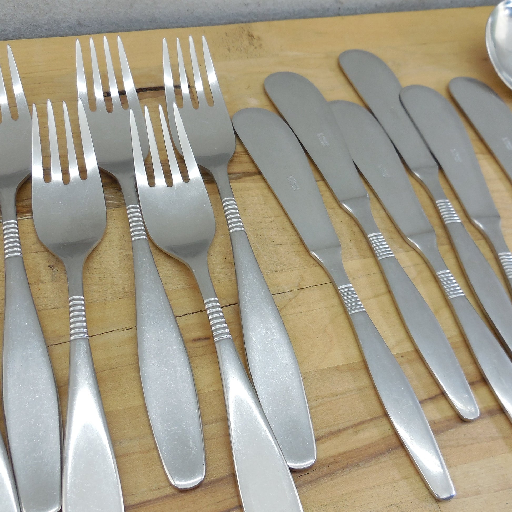 Unbranded Denmark 18/8 Stainless Flatware 29 pcs. Dansk DAS8 Cohr butter knife