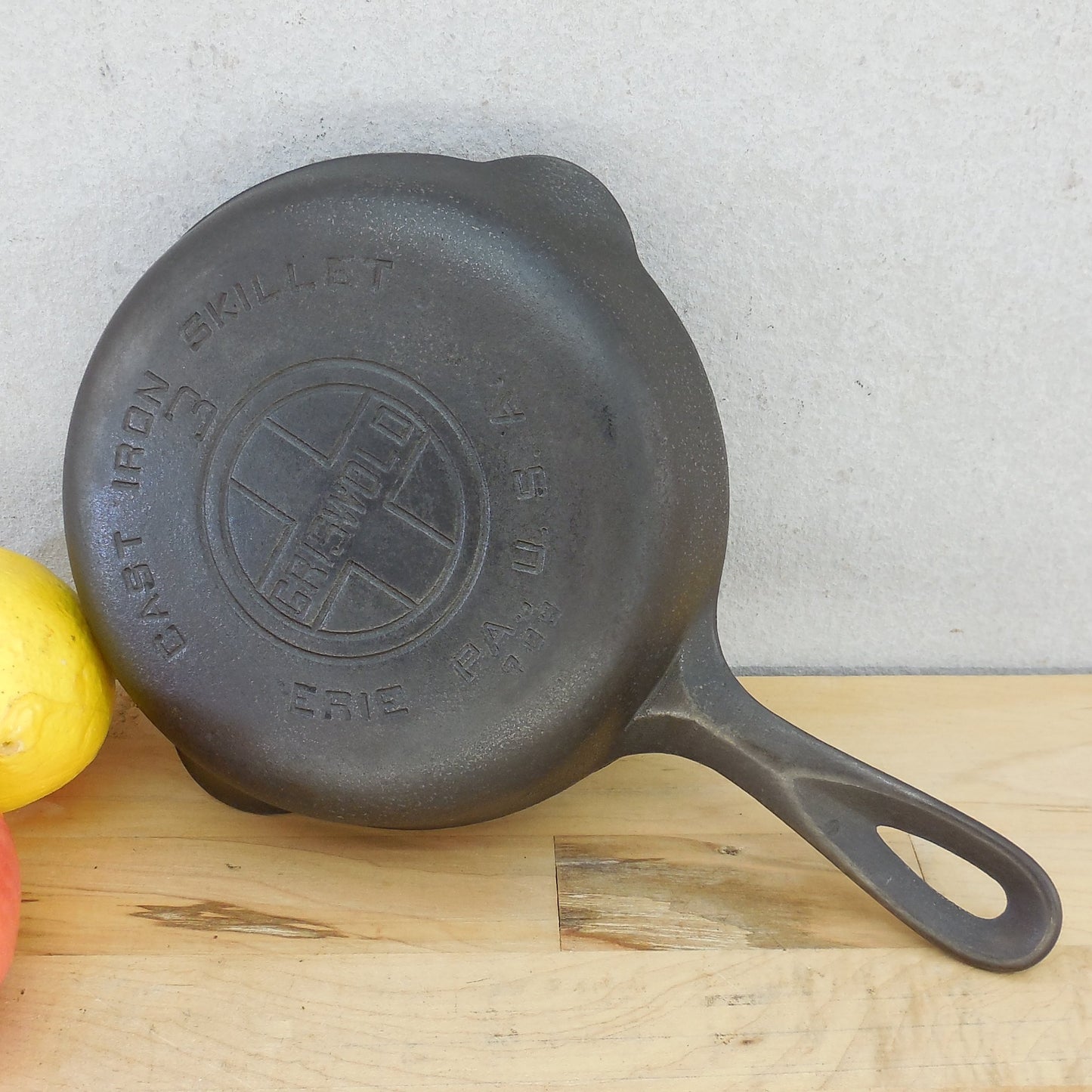 Griswold No. 3 Cast Iron Skillet 709 Lg. Block Badge Restored