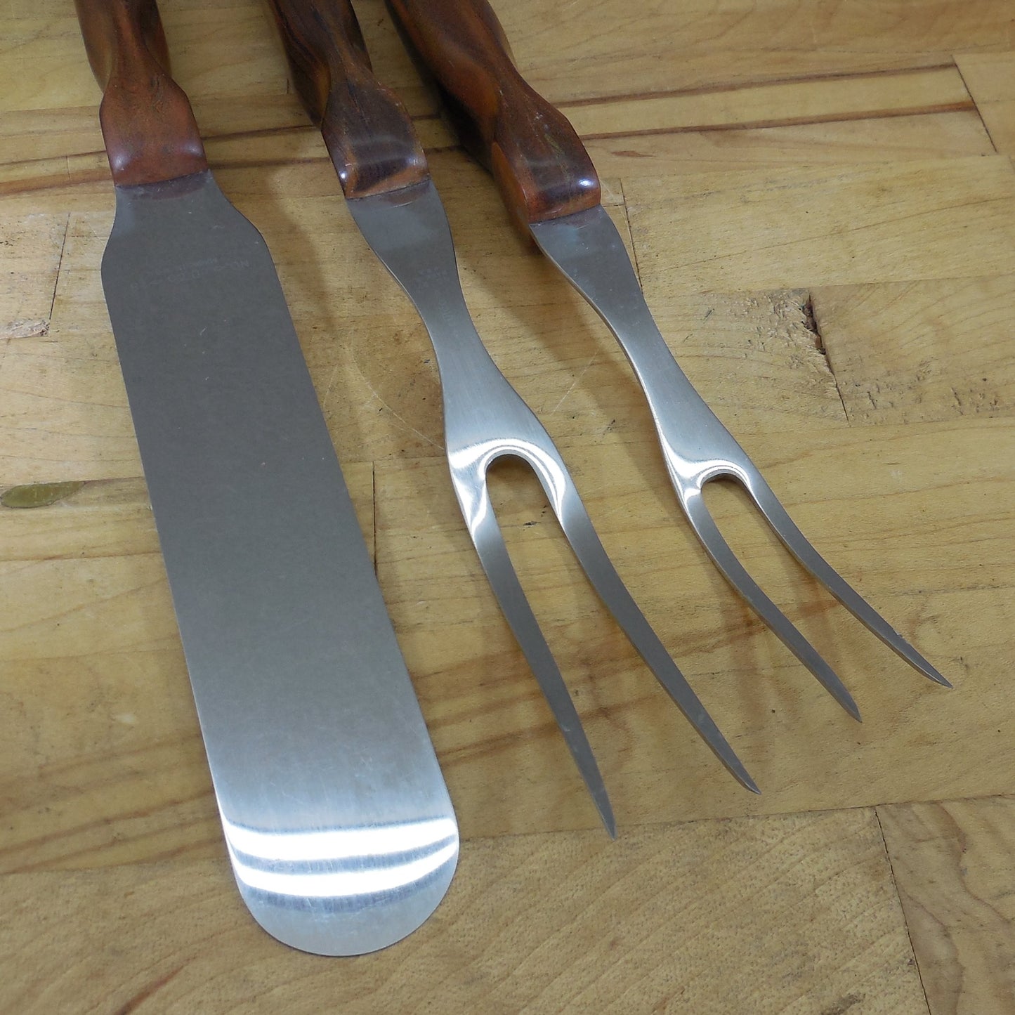 Cutco USA Stainless 26 27 Carving Forks & 28 Baker's Spatula Early Vtg.