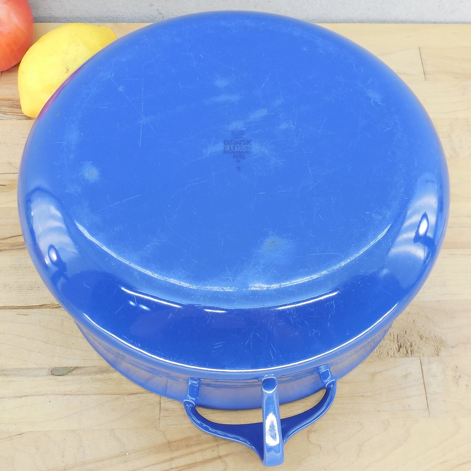 Dansk Denmark Kobenstyle 6 Quart Casserole Pot Dutch Oven Midnight Blue Bottom