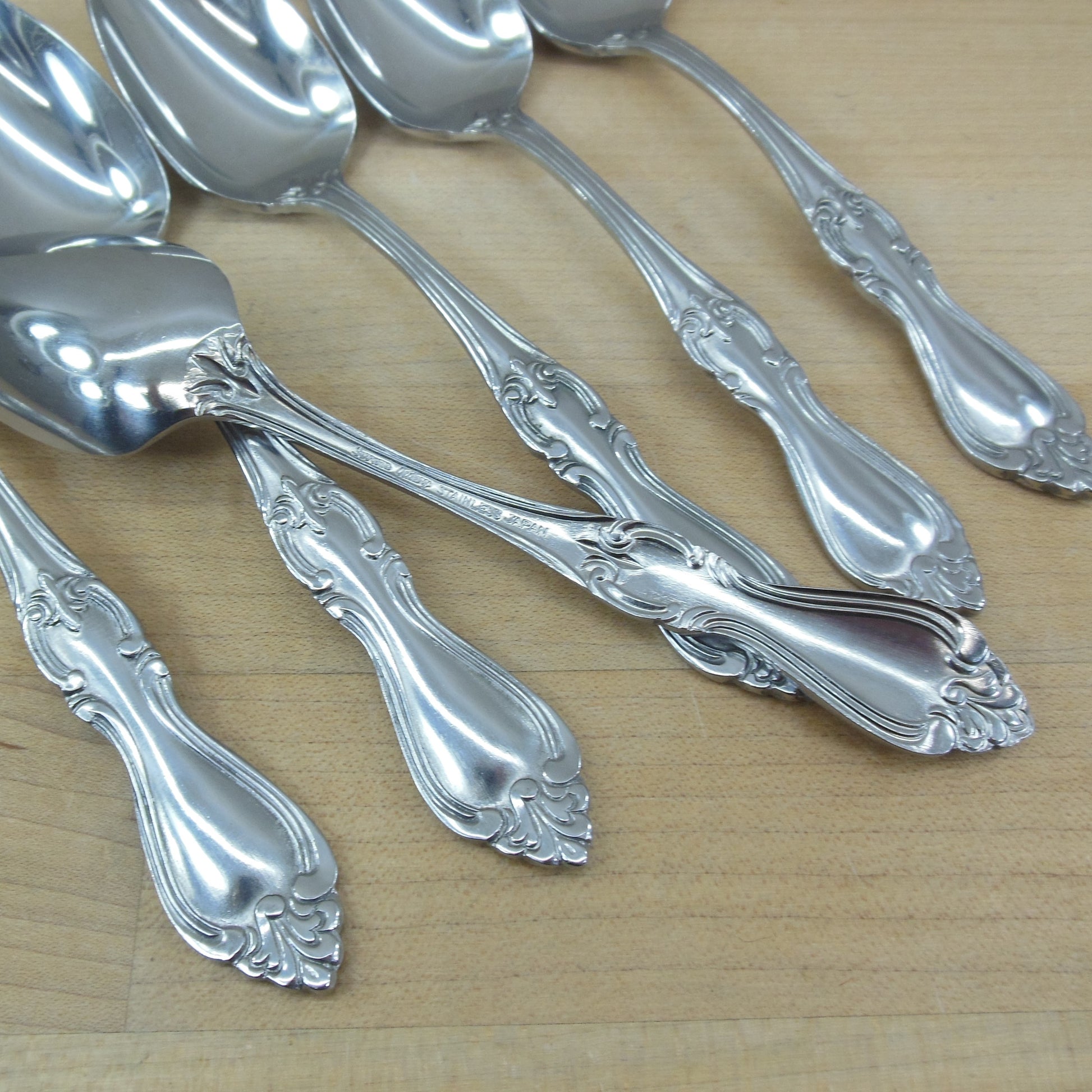 Towle Supreme Cutlery TWS70 NOS Teaspoons - 6 Set Vintage