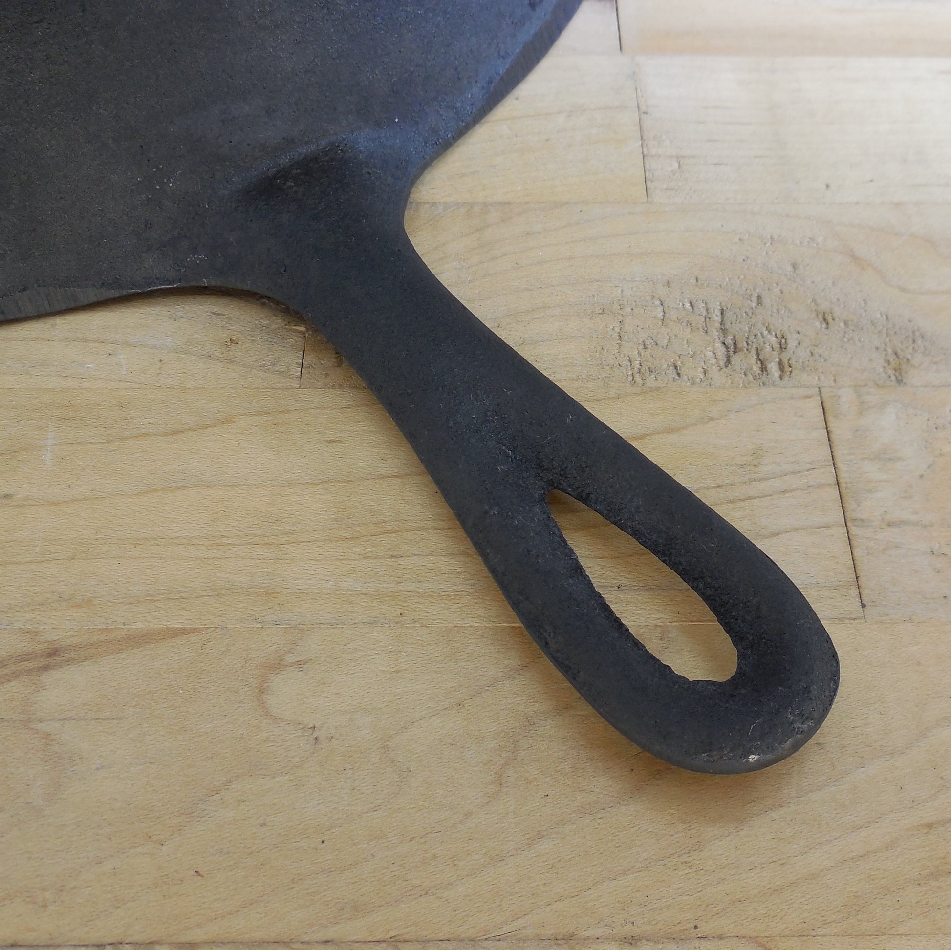 Lodge USA #8 Cast Iron Skillet 3 Notch Heat Ring Not Restored Handle