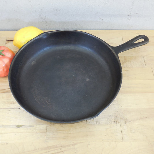BSR Birmingham Stove & Range Red Mountain 8 K Cast Iron Skillet Unrestored