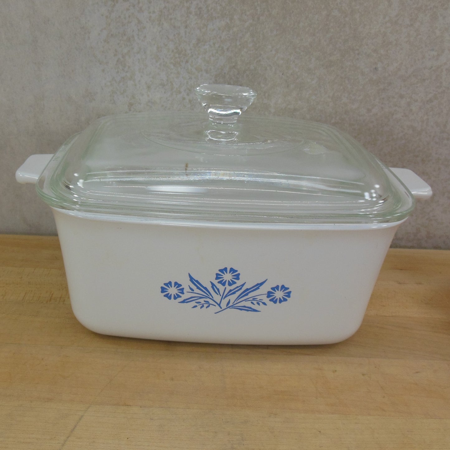 Corning Ware Cornflower Blue 1-1/2 Quart Casserole Dish Rectangular