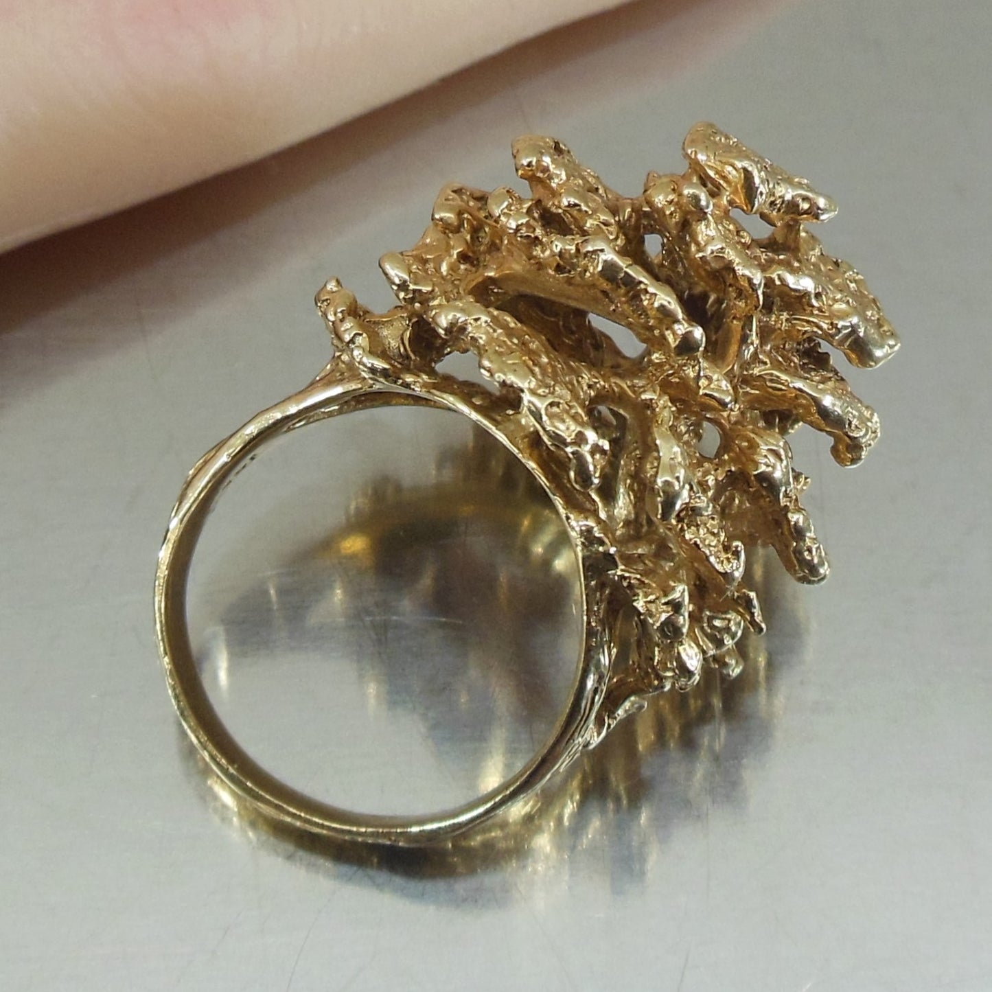 Cocktail Ring 14K Yellow Gold Big Brutalist Chunky Raised Layers Size 9 MCM